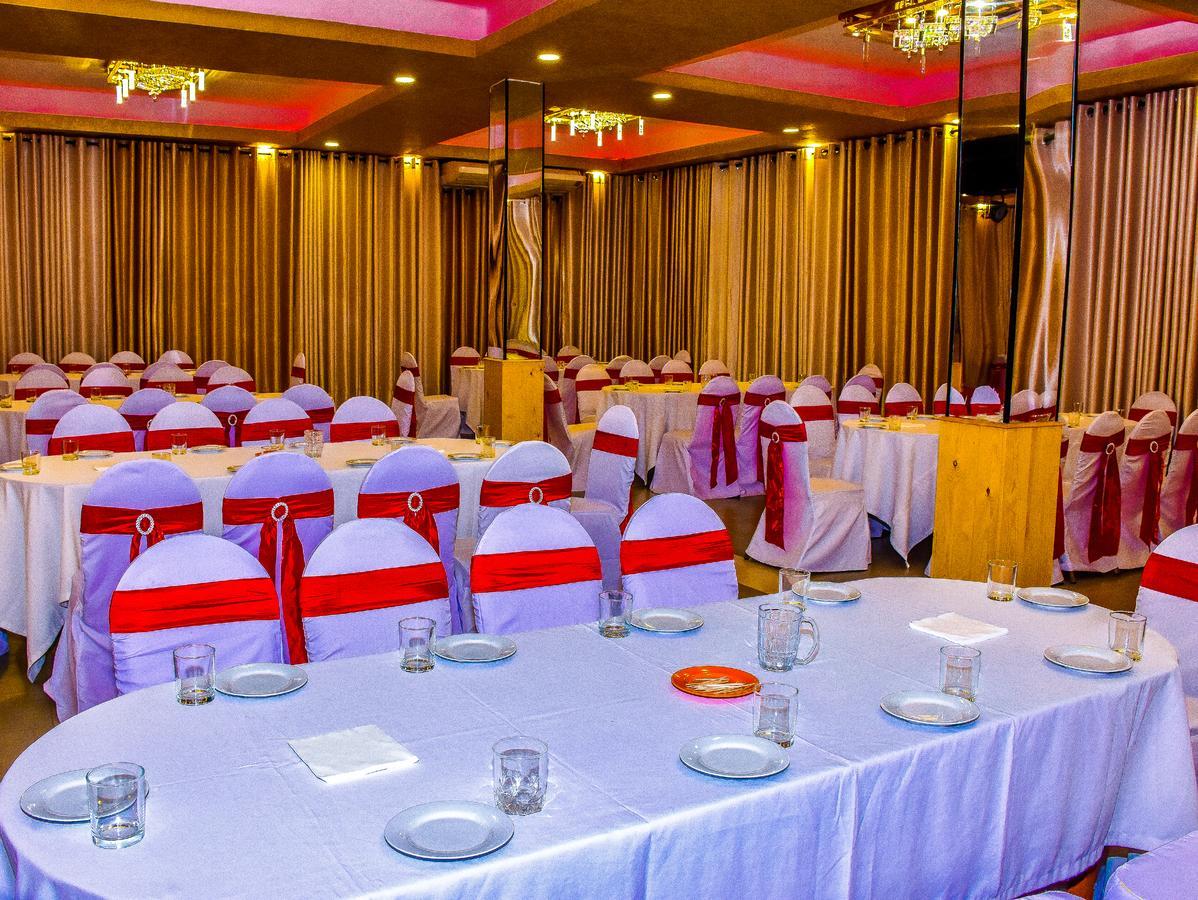Capitalcity Hotel Badulla Exteriör bild