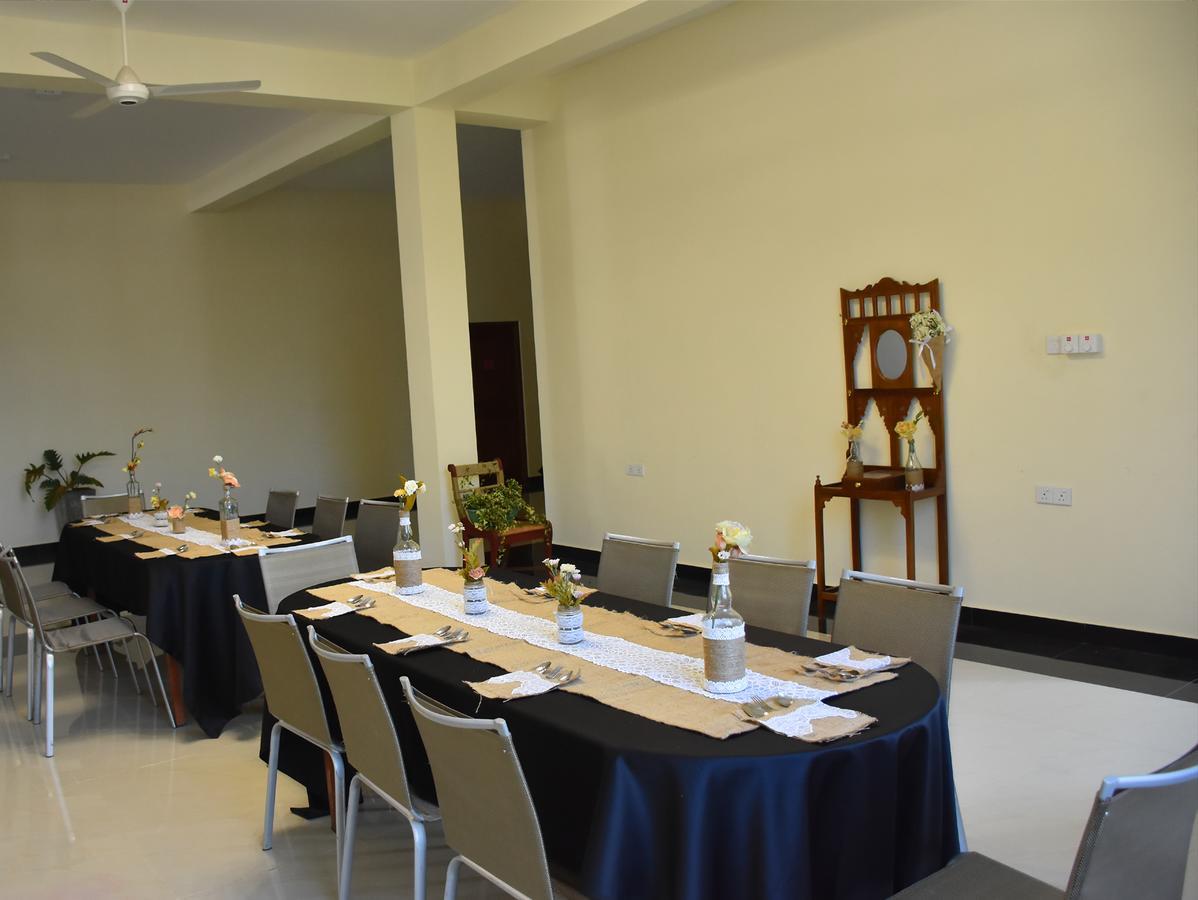 Capitalcity Hotel Badulla Exteriör bild